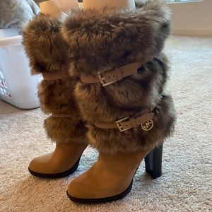 Fur Micheal Kors boots